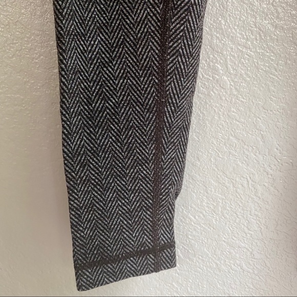 LULULEMON herringbone wunder under pant SIZE 4 - Picture 10 of 16